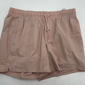 New Men’s VRST relaxed fit short size L 5 inch inseam  light pink. 3 pockets NWT